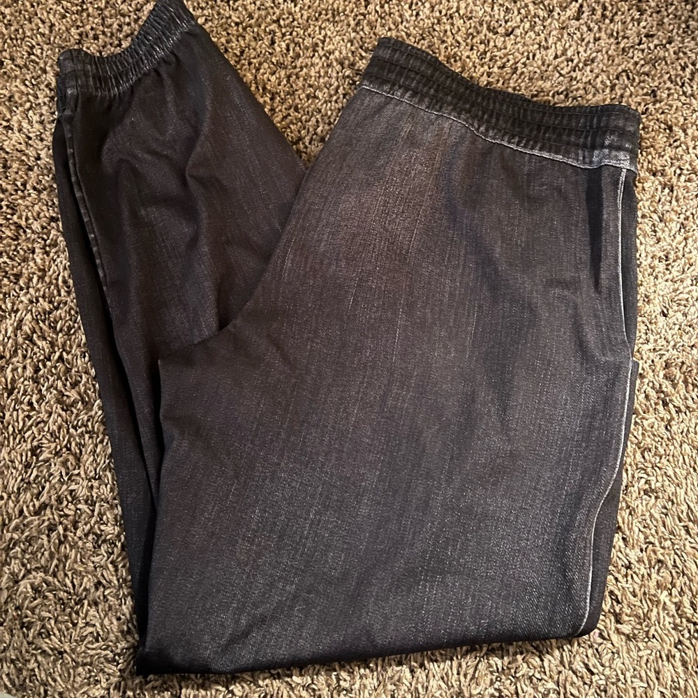 Womens Lucy jean print joggers (A3)